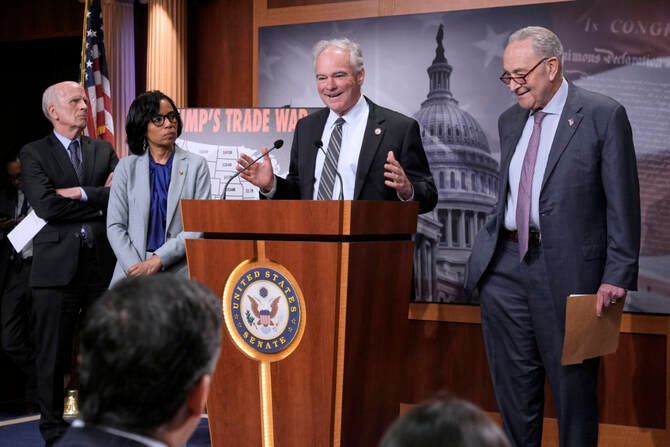 Senate Stops Stablecoin Bill After Trump Meme Coin Drama